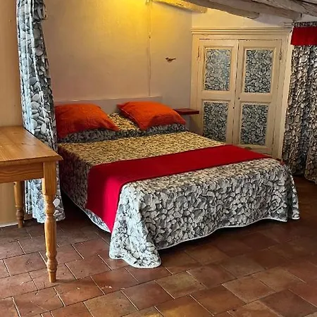 Pacini Apartment *