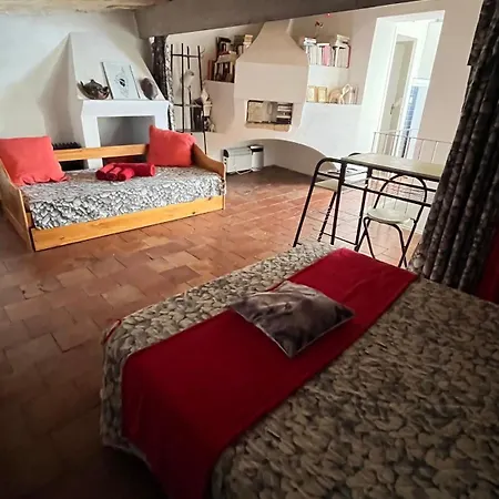 Pacini Apartment *